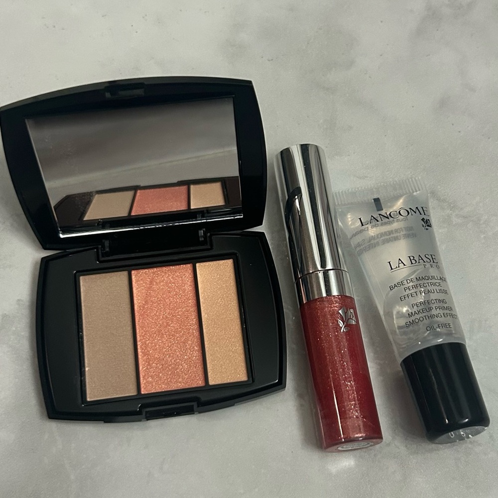 Lancome Bronzer & Contour Set with Red Lip Gloss